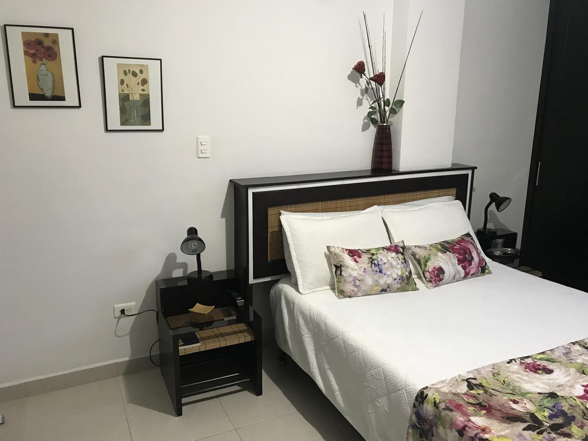Hotel Meson De Las Flores Armenia  Buitenkant foto
